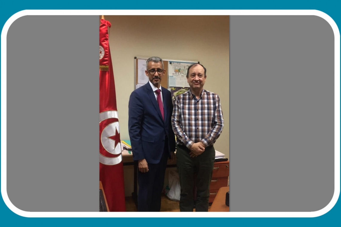المدير العام للألكسو يعقد لقاء مع مدير البعثة التربوية والجامعية التونسية بباريس