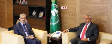مدير عام الألكسو يستقبل سفير سلطنة عمان