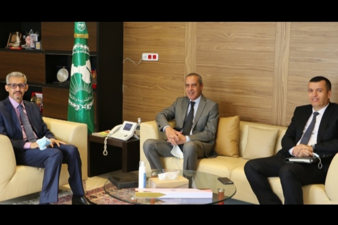 ALECSO Director-General receives Algeria’s Ambassador to Tunisia