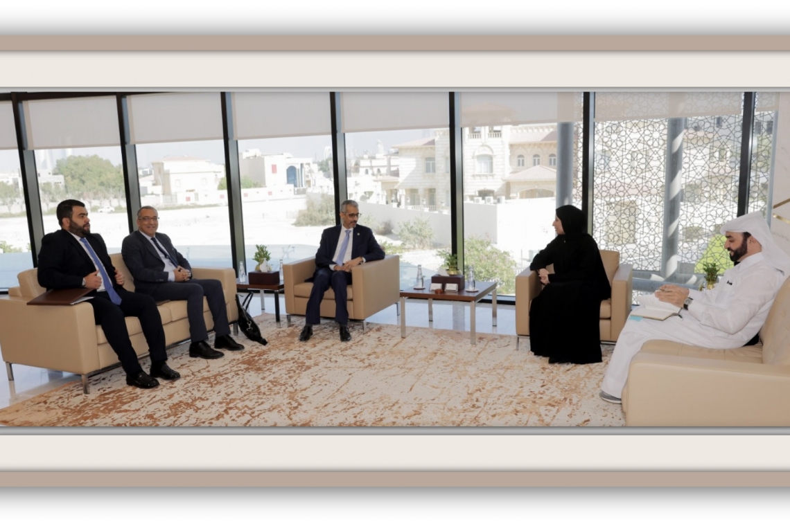 معالي المدير العام للألكسو يلتقي بمعالي وزيرة التربية والتعليم والتعليم العالي بدولة قطر.