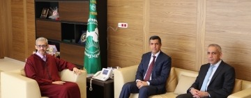 المدير العام للألكسو يستقبل سفير سلطنة عمان بتونس
