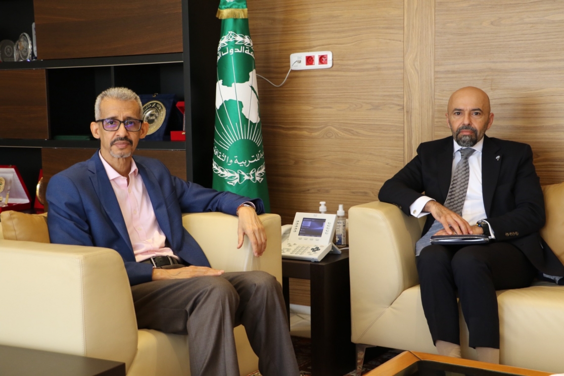 ALECSO Director-General receives Kuwait  Ambassador to Tunisia