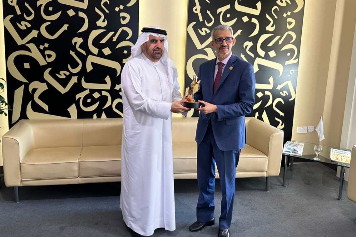 ALECSO Director-General Visits Mohammed bin Rashid Al Maktoum Knowledge Foundation