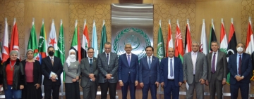 توقيع مذكرة تفاهم بين المنظمة العربية للتربية والثقافة والعلوم والمنظمة العربية للتنمية الإدارية