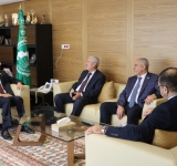 المدير العام للألكسو يستقبل  الأمين العام للمجلس الأعلى  للعلوم والتكنولوجيا  ورئيس جامعة عمان الاهلية بالمملكة الاردنية الهاشمية