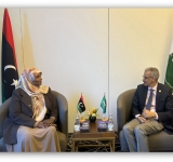 المدير العام  للألكسو يلتقي وزيرة الثقافة والتنمية المعرفية بدولة ليبيا 