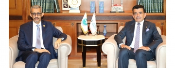 المدير العام للإيسيسكو يستقبل المدير العام للألكسو