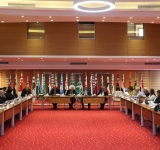 بمناسبة الاحتفال باليوم العالمي للأسرة  15 ماي ، الألكسو والمنظمة التونسية للتربية والأسرة ينظمان يوما دراسيا حول العنف بالوسط المدرسي