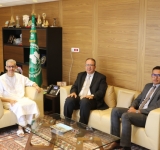 المدير العام للألكسو يستقبل القائم بأعمال سفارة المملكة المغربية بتونس