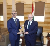 رئيس مجلس الوزراء اللبناني يستقبل المدير العام للألكسو