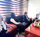 وفد الألكسو يبحث تعزيز التعاون التربوي خلال لقائه مع وزير التربية والتعليم اليمني