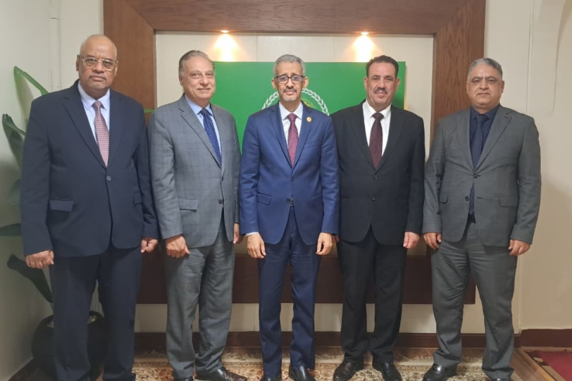 معالي المدير العام  في زيارة رسمية إلى معهد المخطوطات العربية بالقاهرة