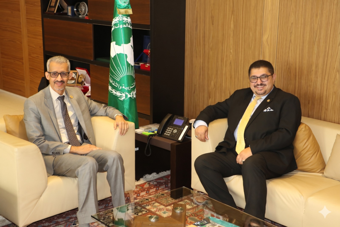 ALECSO Director-General receives Executive Director of the   African Inclusive Markets Excellence Center