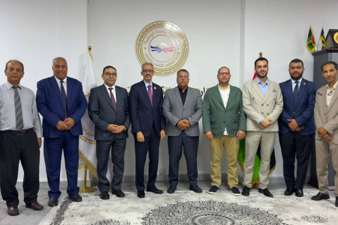 وزير التعليم التقني والفني بدولة ليبيا يستقبل المدير العام للألكسو 